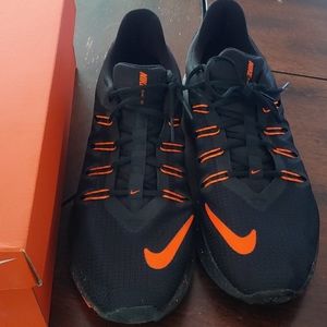 Nike quest HV mens 10 running shoe